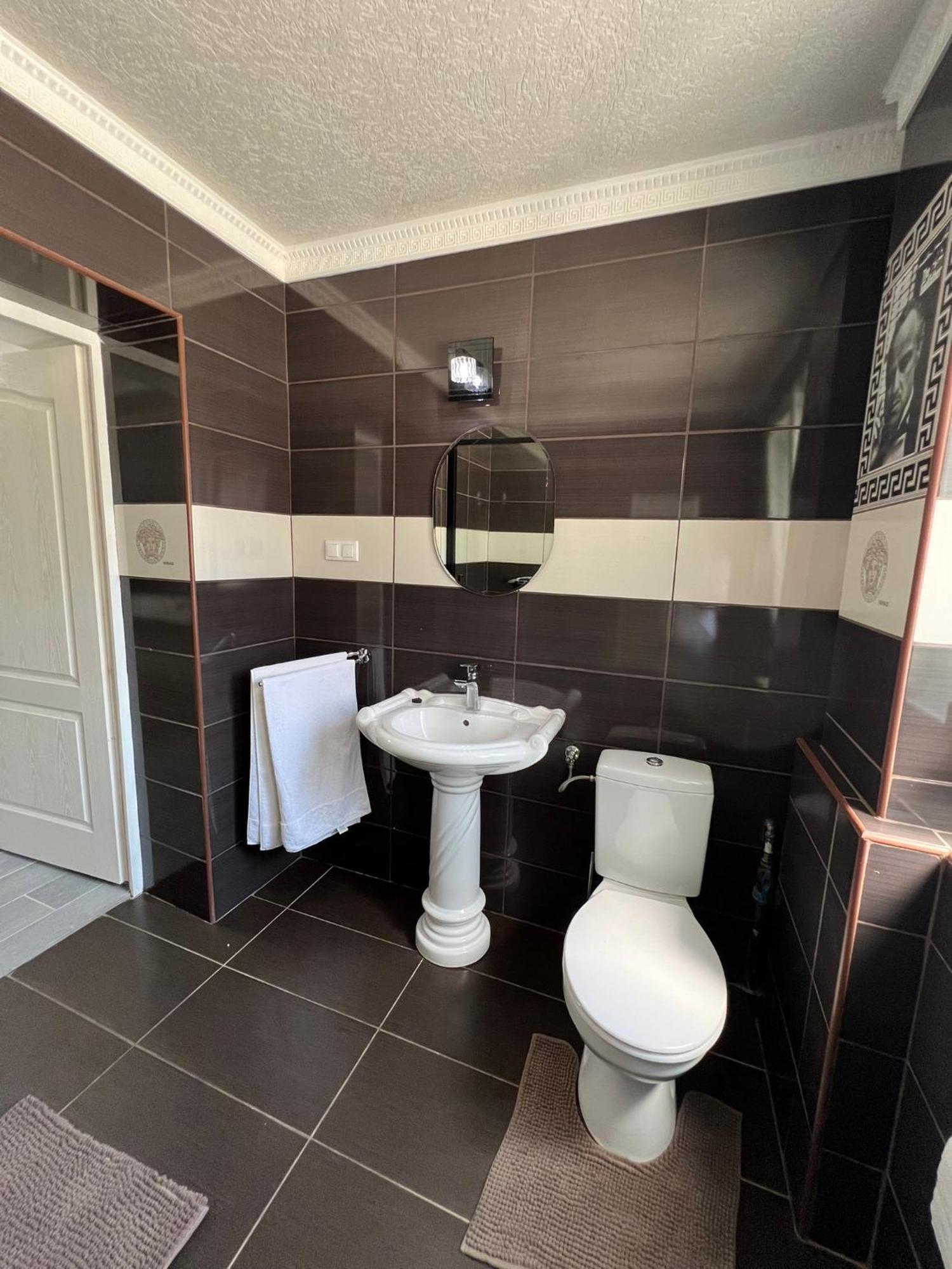 Adel Apartman Kisujszallas Zewnętrze zdjęcie