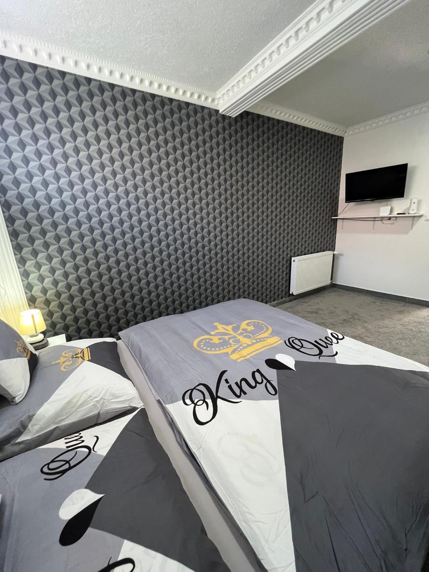 Adel Apartman Kisujszallas Zewnętrze zdjęcie