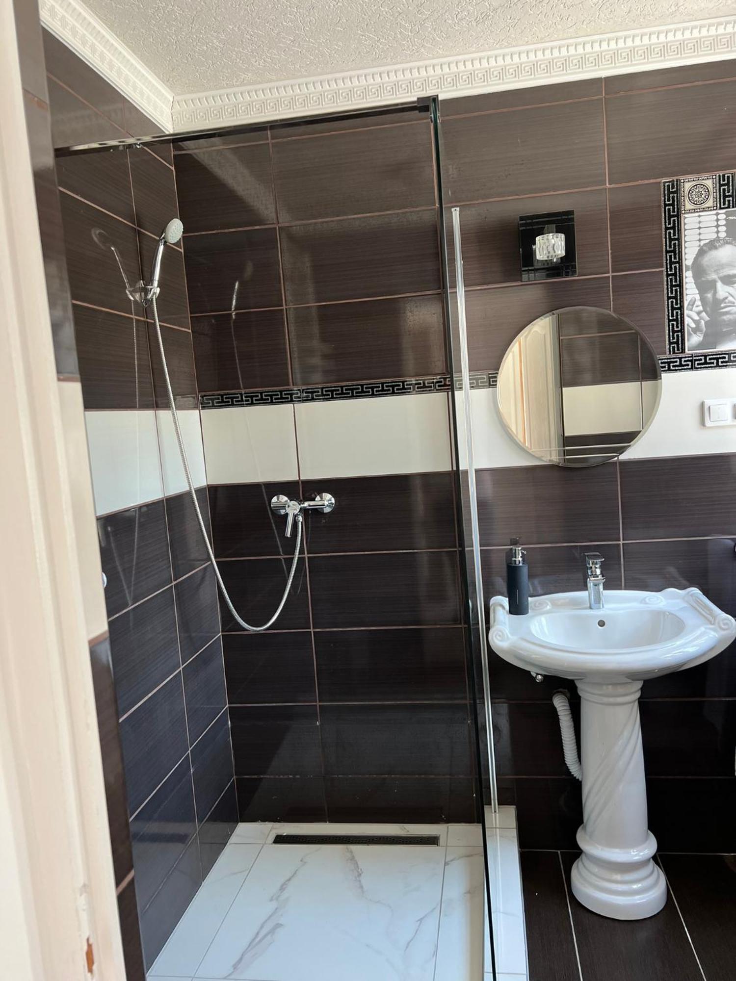 Adel Apartman Kisujszallas Zewnętrze zdjęcie